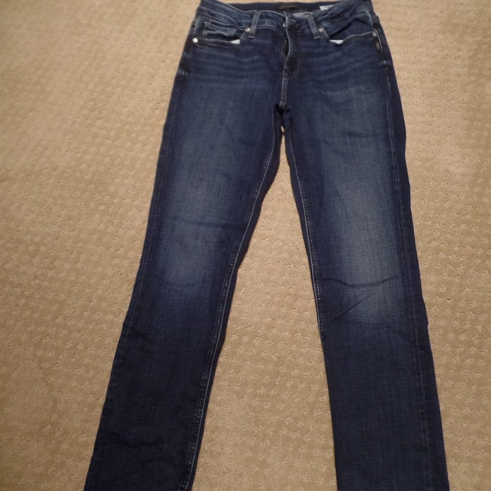 Women's Silver Brand, Suki Style dark wash jeans size 30 x 31, gently used